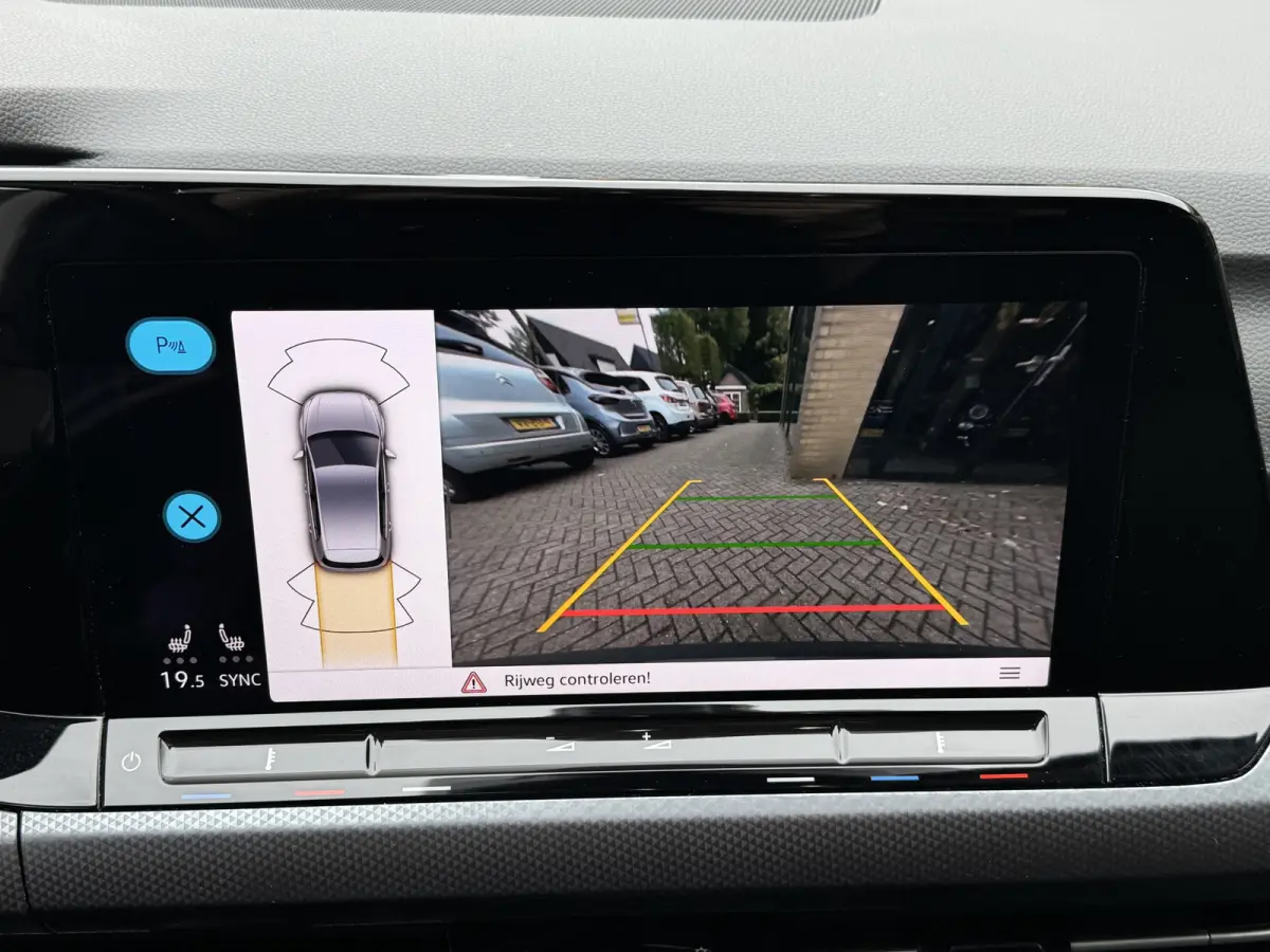 1.5 eTSI R-Line Climate Control Navi Carplay