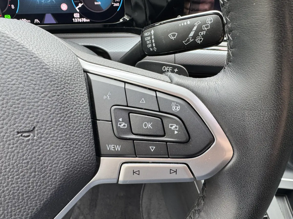 1.5 eTSI R-Line Climate Control Navi Carplay