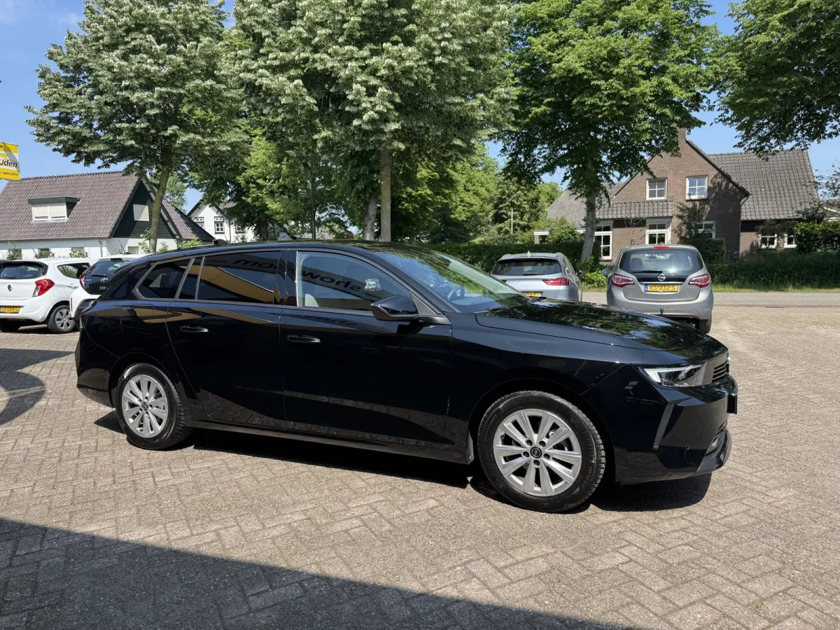 1.2 Level 2 Climate Control Navi Carplay