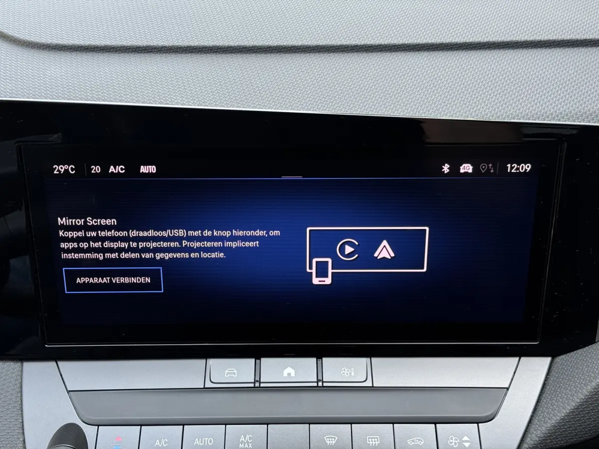 1.2 Level 2 Climate Control Navi Carplay