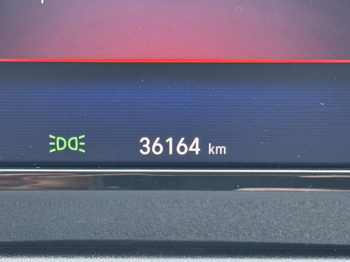 1.2 Level 2 Climate Control Navi Carplay