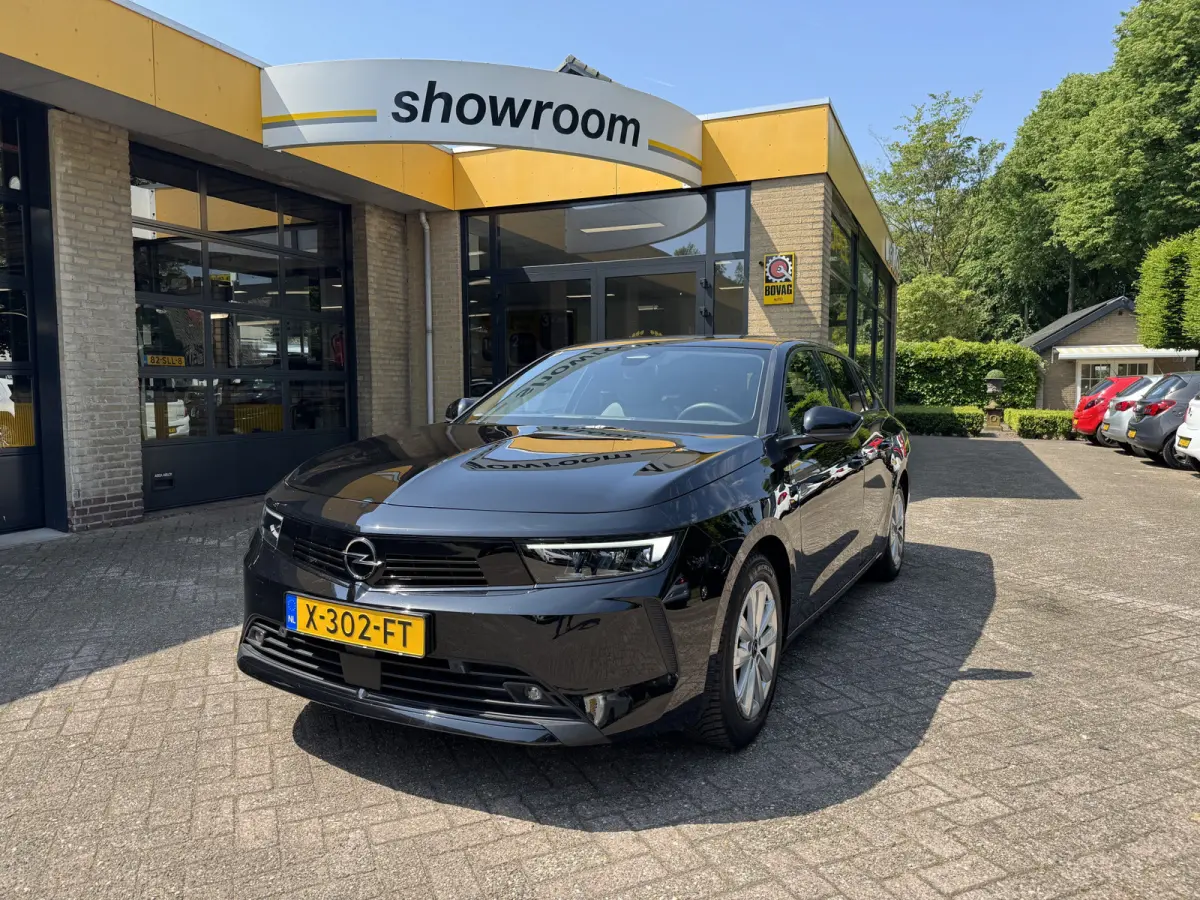 1.2 Level 2 Climate Control Navi Carplay