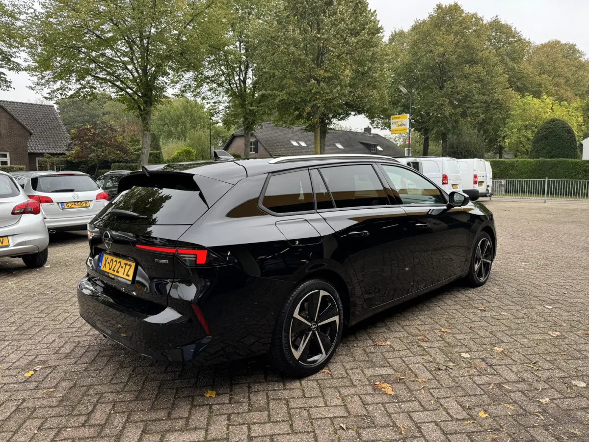 1.6 Hybrid Business Elegance Carplay Camera Trekhaak