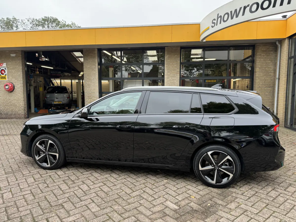 1.6 Hybrid Business Elegance Carplay Camera Trekhaak