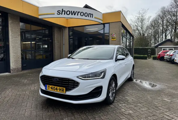 1.0 EcoBoost Hybrid Titanium Climate Control Camera Carplay