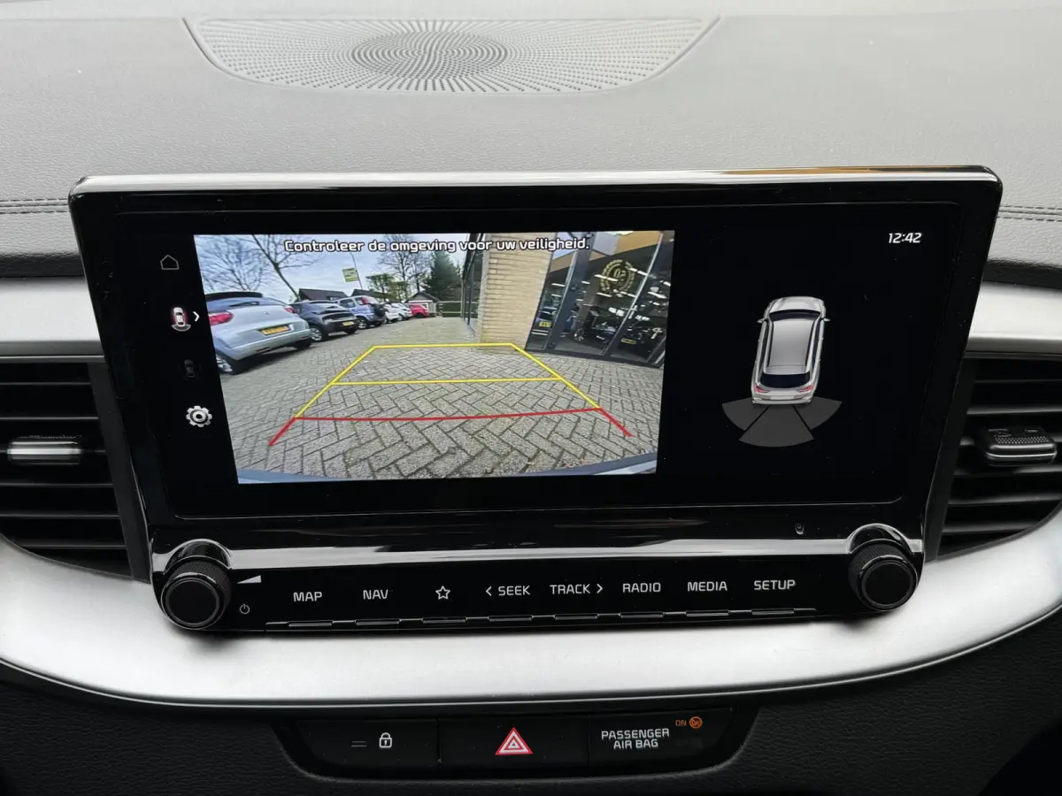1.0 T-GDi DynamicLine Climate Control Navi Camera Carplay