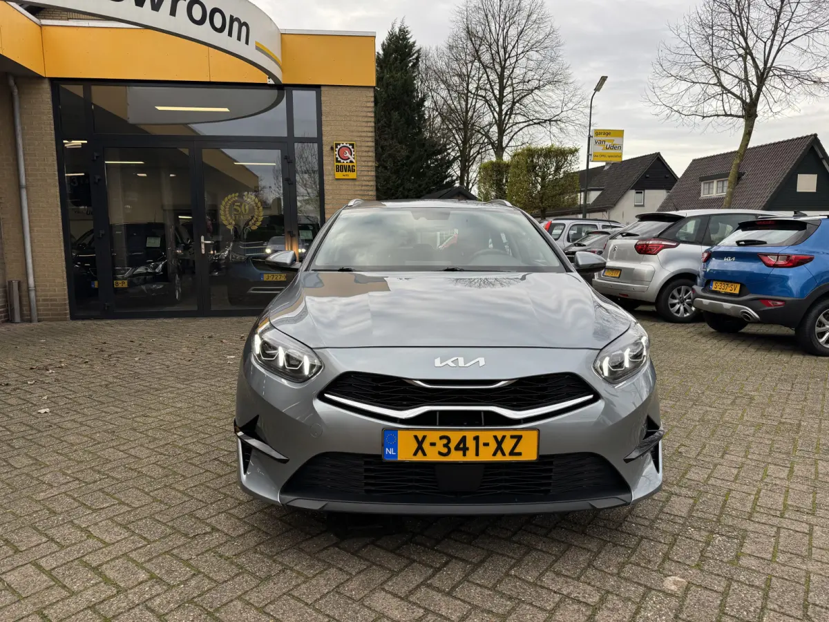 1.0 T-GDi DynamicLine Climate Control Navi Camera Carplay