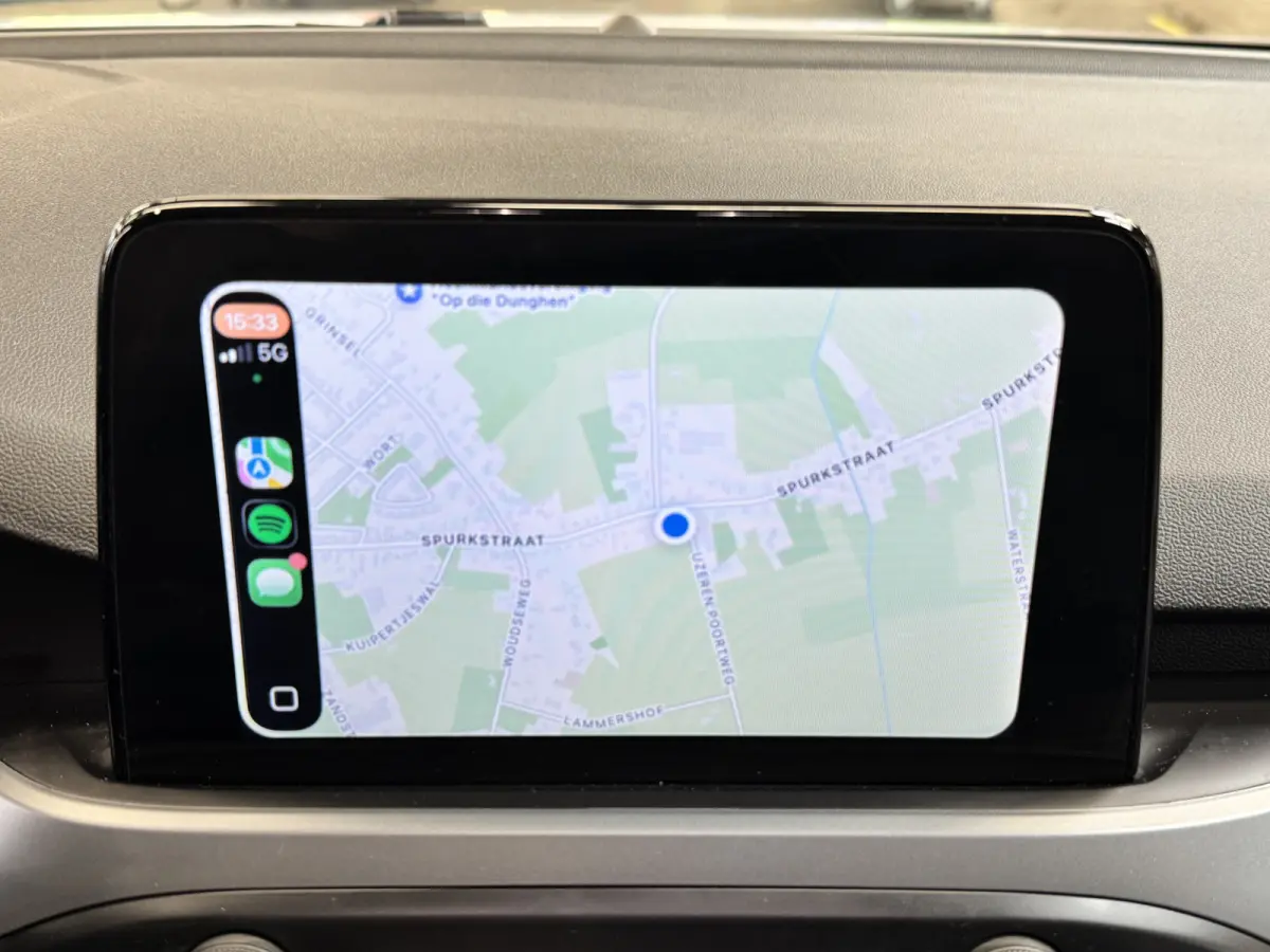 1.0 EcoBoost Hybrid Titanium Climate Control Camera Carplay