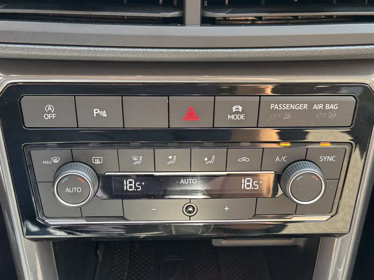1.0 TSI Style Automaat Climate Control Led Carplay