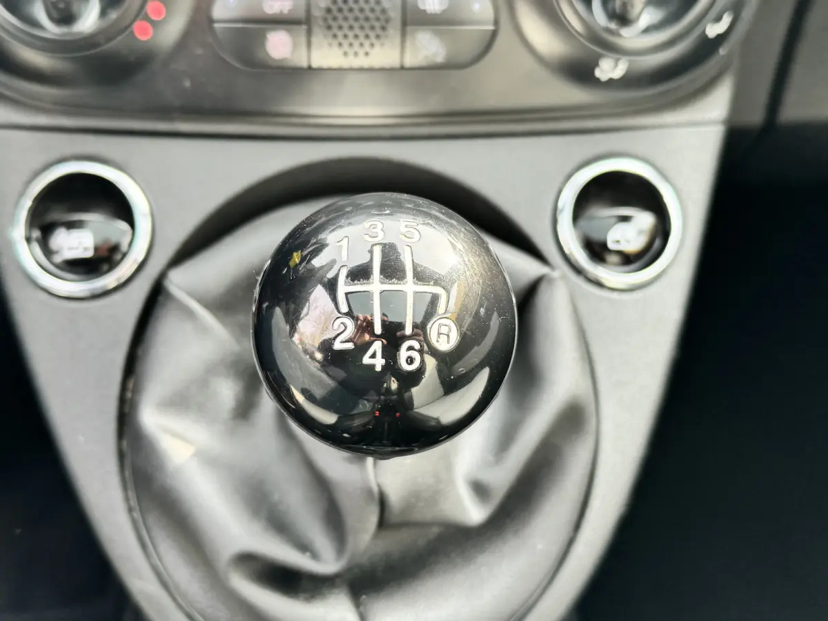 1.0 Hybrid Dolcevita Airco Leder Panodak Carplay