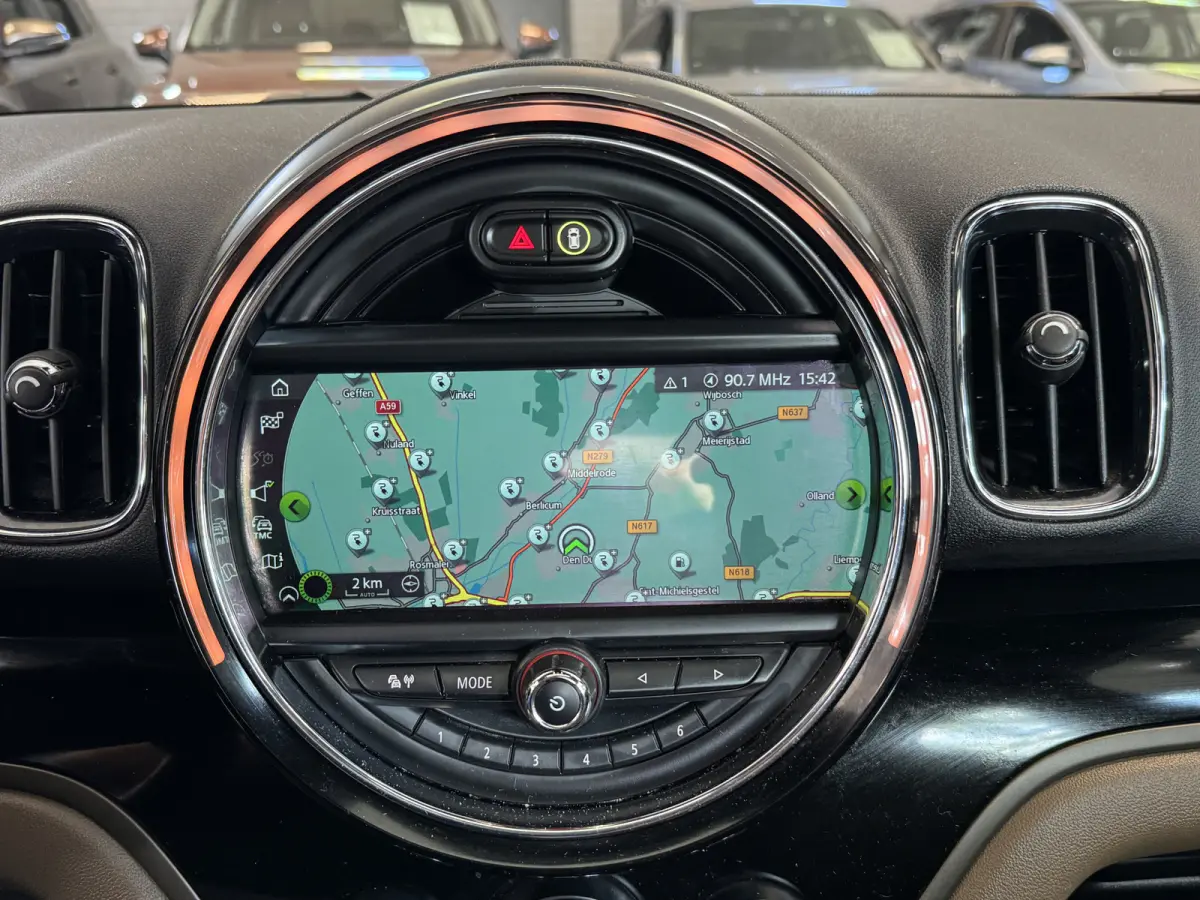 1.5 Cooper ALL4 Chili Climate Control PanoSchuifdak Navi Carplay