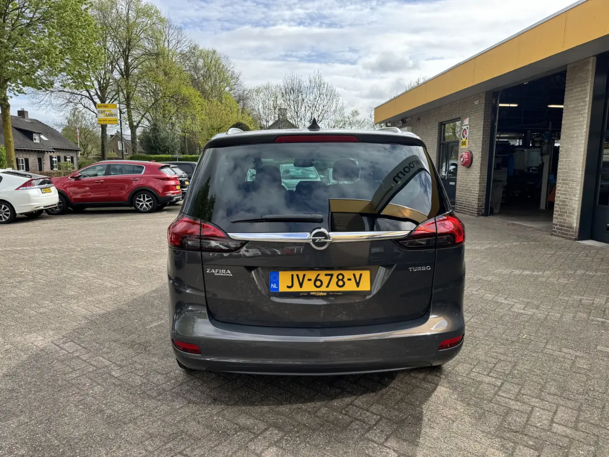 Tourer 1.4 Turbo 140PK Business+ 7Pers Automaat Climate Control Navi Camera