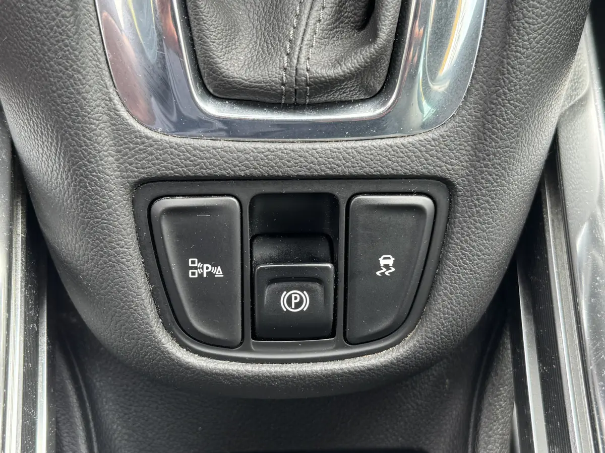 Tourer 1.4 Turbo 140PK Business+ 7Pers Automaat Climate Control Navi Camera