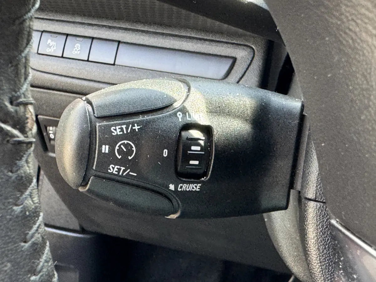 1.2 PureTech Blue Lion Airco Navi Panodak