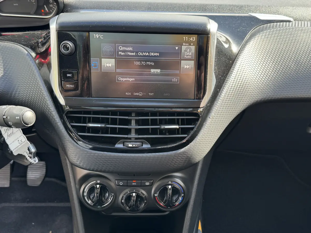 1.2 PureTech Blue Lion Airco Navi Panodak