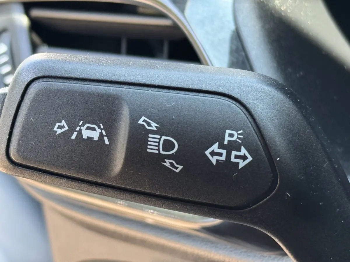 1.0 EcoBoost Titanium Climate Control Navi Carplay