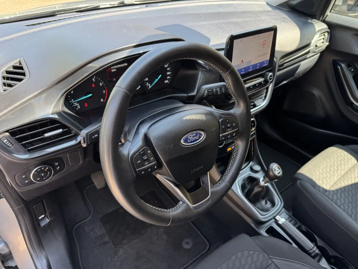 1.0 EcoBoost Titanium Climate Control Navi Carplay
