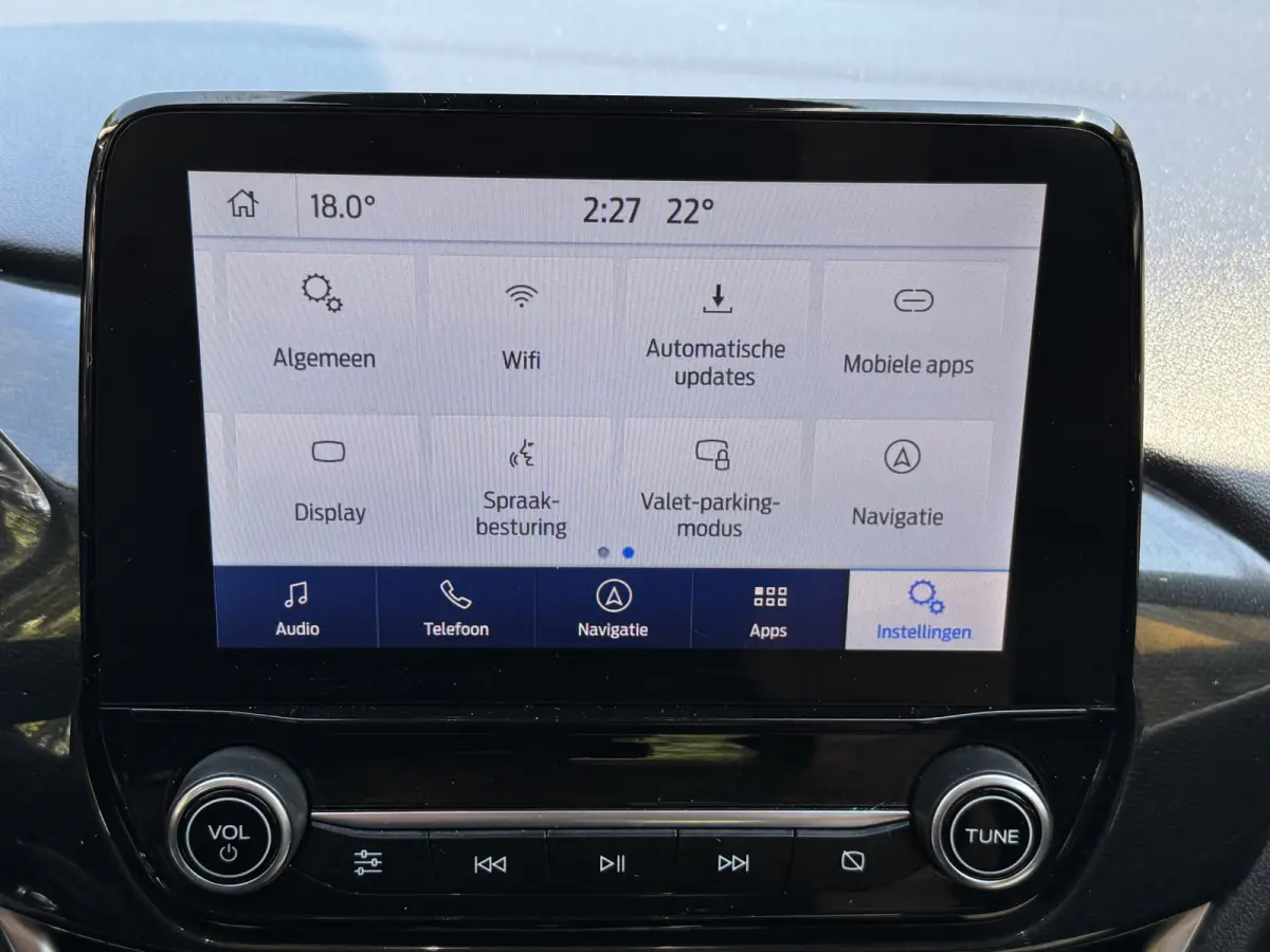 1.0 EcoBoost Titanium Climate Control Navi Carplay