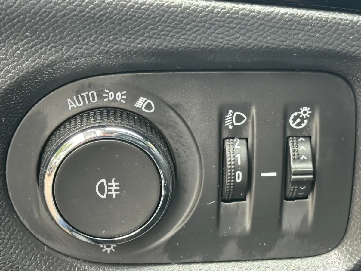 1.2 Turbo 100PK Led Airco StoelStuurverwarming Camera Carplay