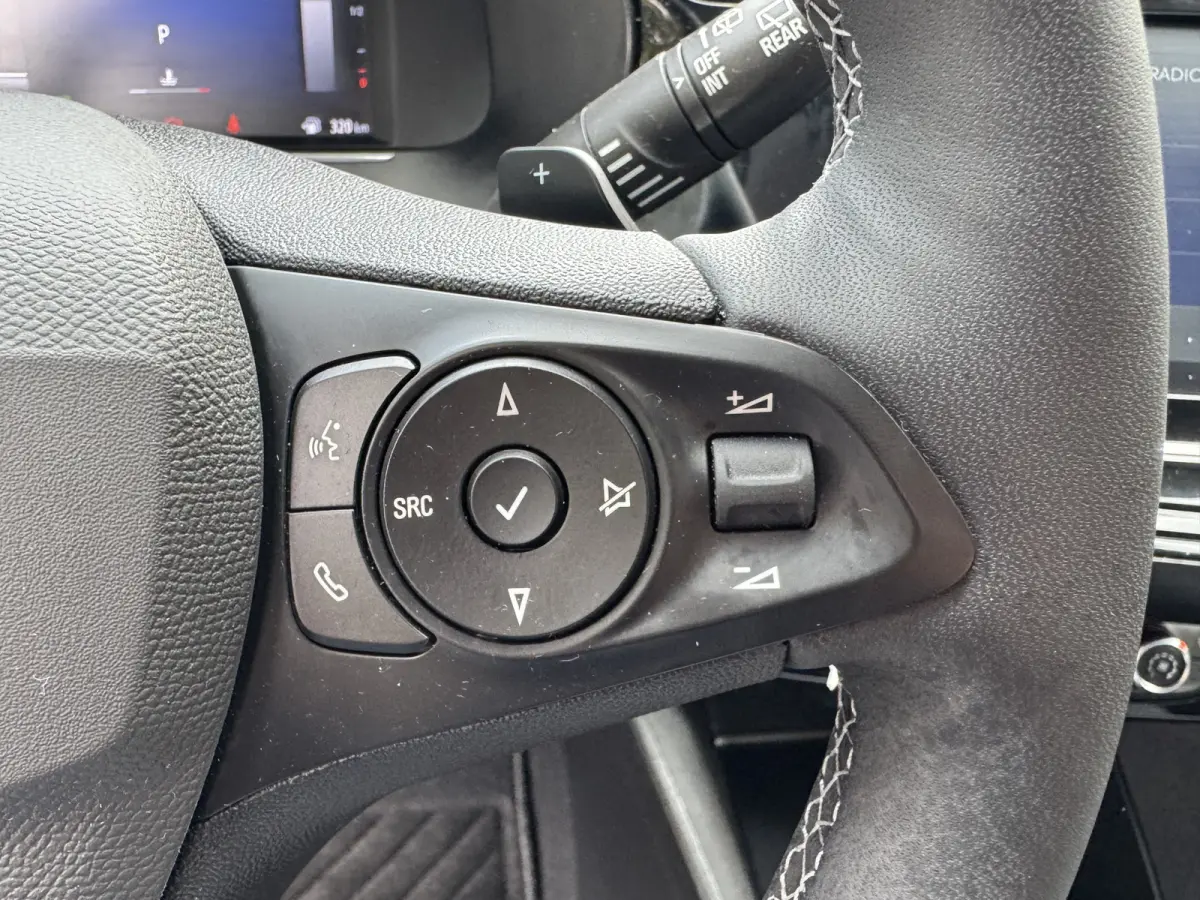 1.2 Turbo 100PK Led Airco StoelStuurverwarming Camera Carplay