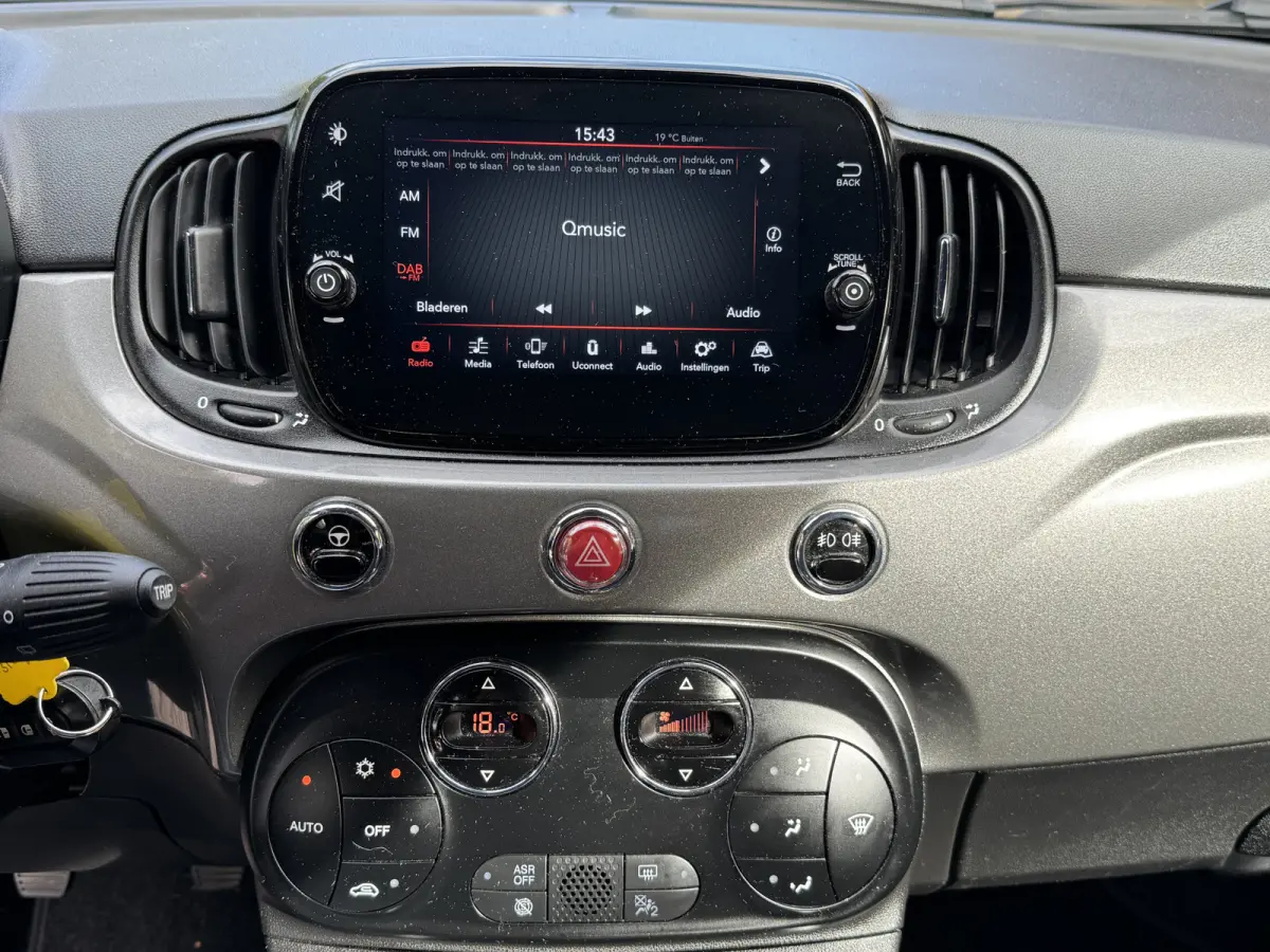 1.0 Hybrid Dolcevita Climate Control Carplay
