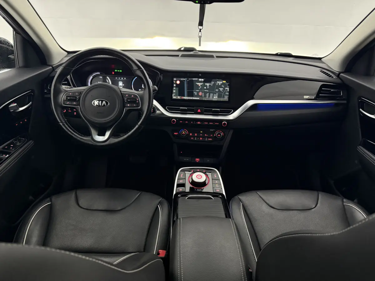 ExecutiveLine 64 kWh | Snelladen | SOH 92% | Virtual | JBL | Memory | Sfeer | Camera | Carplay | Cruise | Stoelventilatie