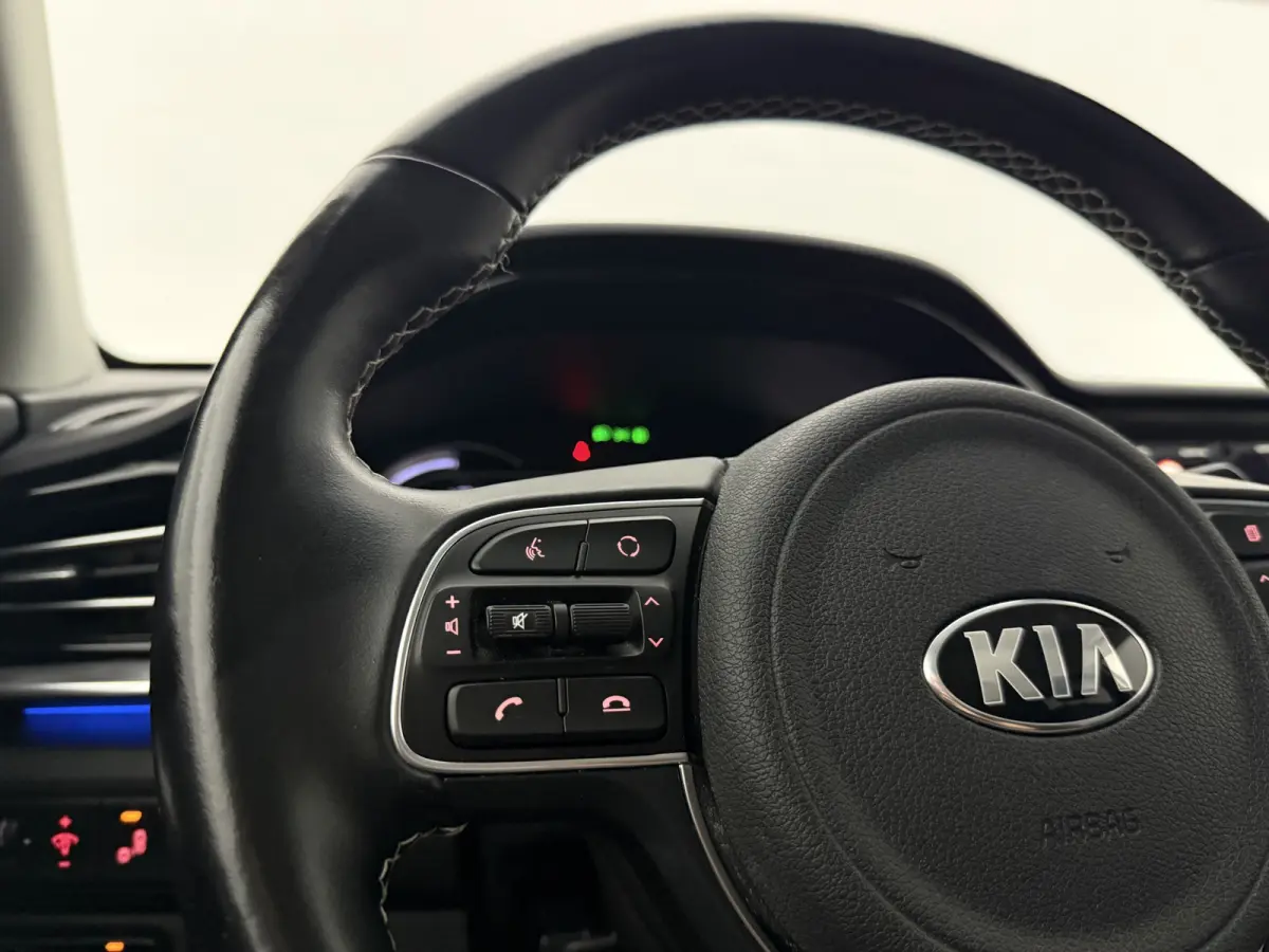 ExecutiveLine 64 kWh | Snelladen | SOH 92% | Virtual | JBL | Memory | Sfeer | Camera | Carplay | Cruise | Stoelventilatie