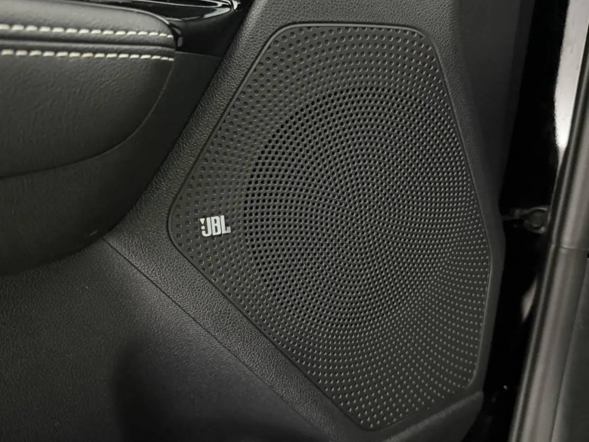 Elektrisch ExecutiveLine 64 kWh | Snelladen | SOH 92% | Virtual | JBL | Memory | Sfeer | Camera | Carplay | Cruise | Stoelventilatie