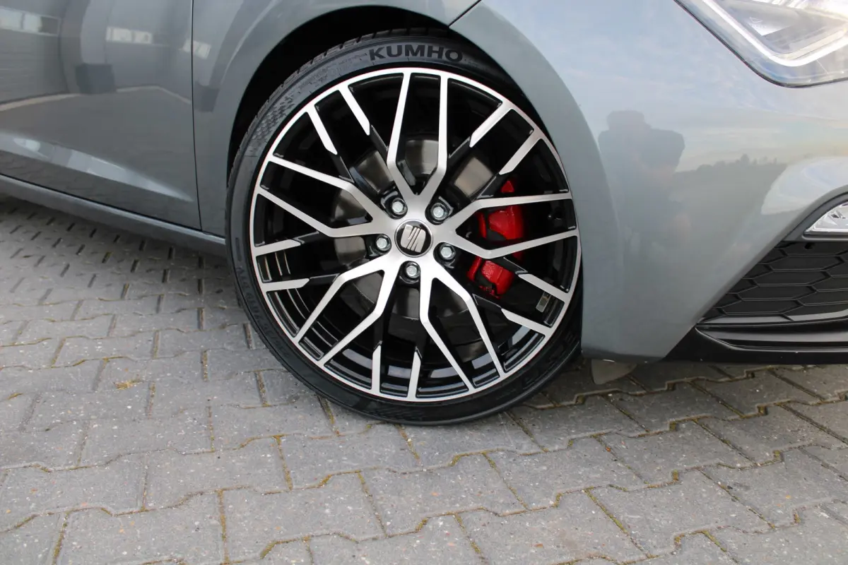 1.8 TSI DSG FR|19''LM|FULL LED|NAVI|CRUISE|CARPLAY|MILLTEK|BOM VOL