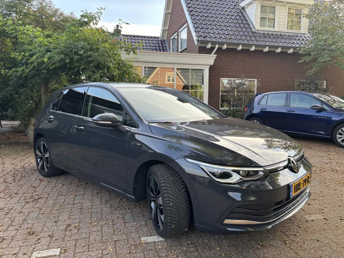 1.4 eHybrid Style|Trekhaak|App-Connect|Camera|18"