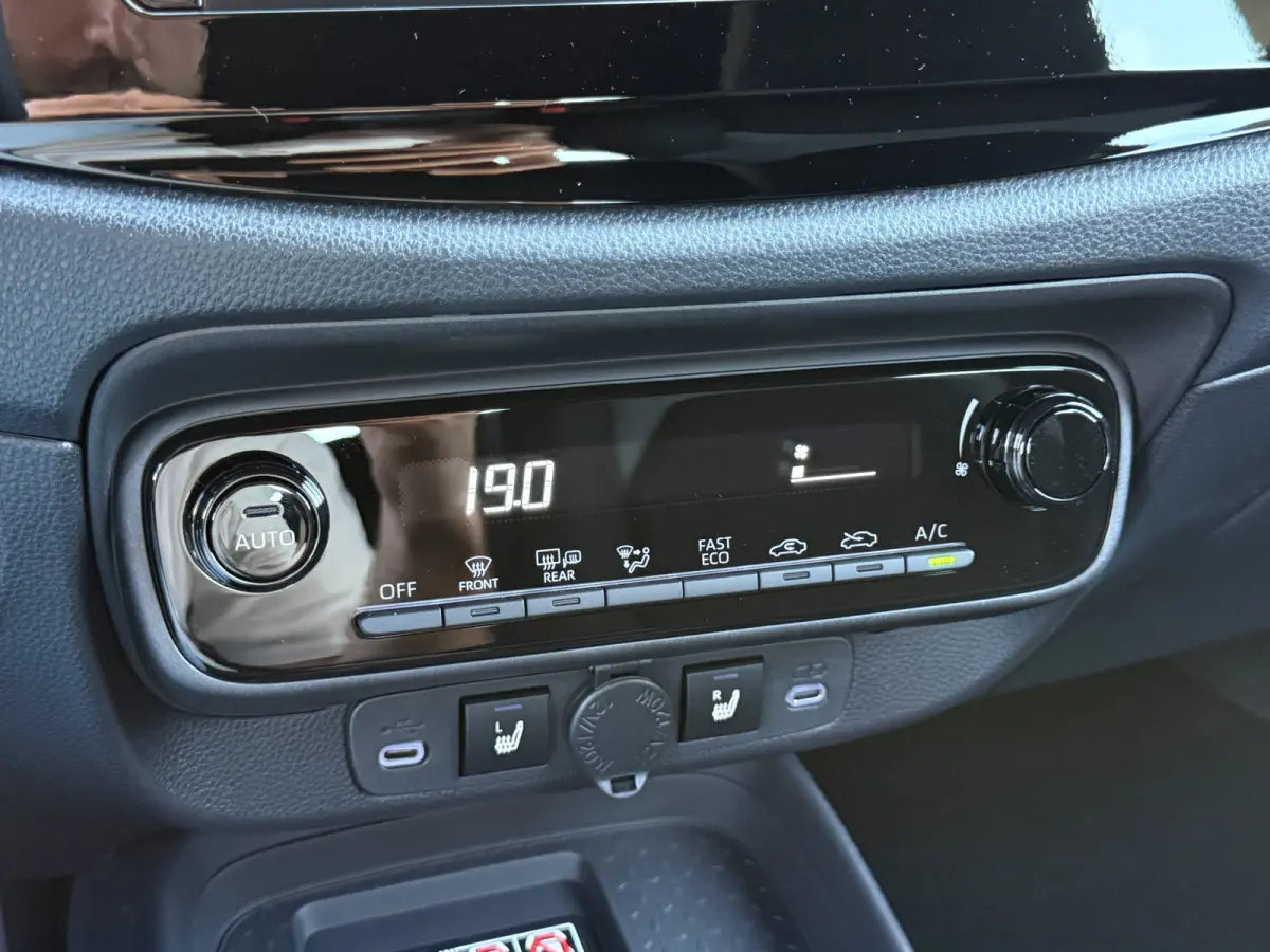 Hybrid 115 pulse | CarPlay | ACC | Camera | LED | DAB+