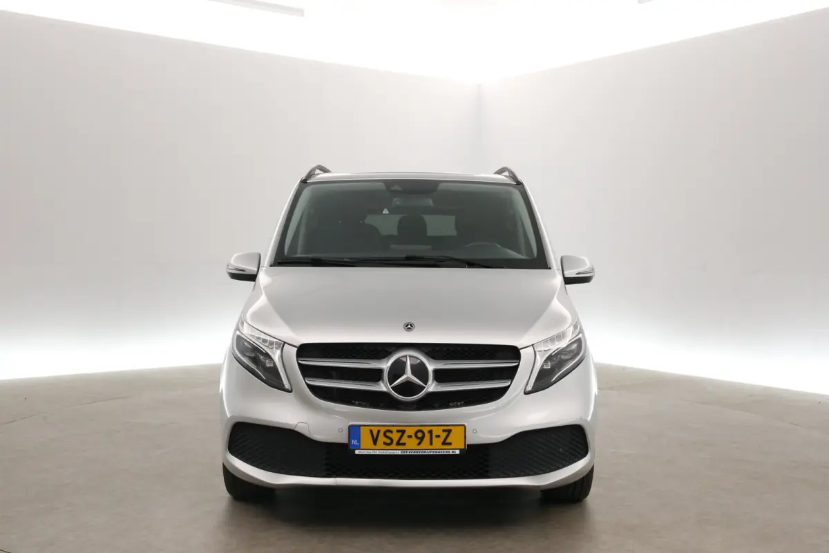 220d 4-MATIC Lang 164PK | Automaat | Dubbele Cabine | Clima | Cruise | Camera | Navi | Trekhaak | 2xSchuifdeur