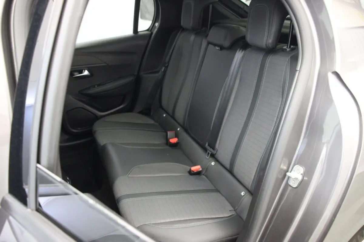 1.2 PureTech Allure Pack Automaat - Digitaal Cockpit, Carplay, Camera, Adapt. Cruise