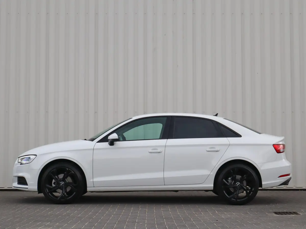 30 TFSI 116pk Pro Line | Cruise Control | 18'' Lichtmetalen Velgen