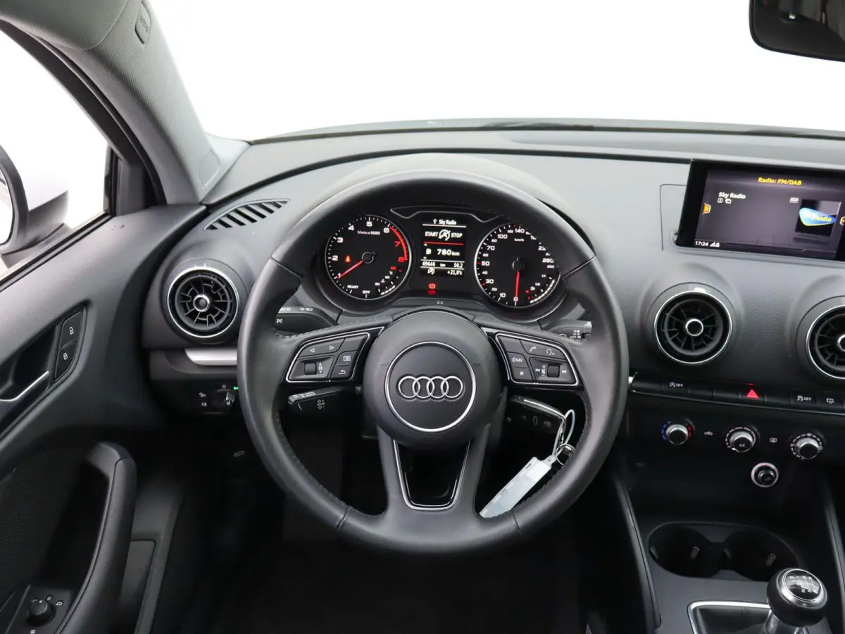 30 TFSI 116pk Pro Line | Cruise Control | 18'' Lichtmetalen Velgen