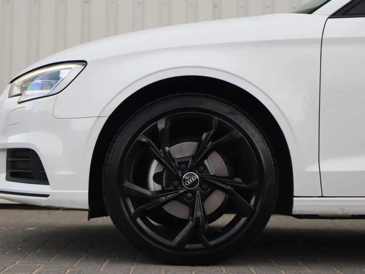 30 TFSI 116pk Pro Line | Cruise Control | 18'' Lichtmetalen Velgen