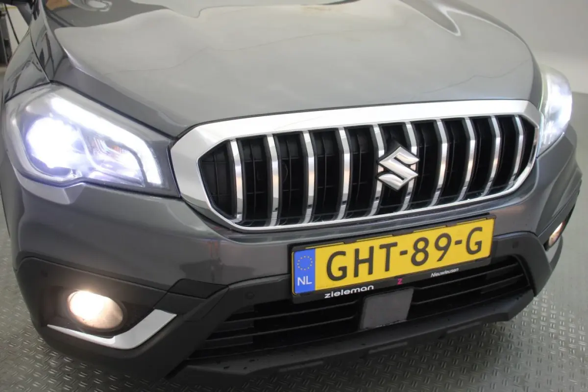 1.0 Boosterjet Exclusive - Trekhaak, Carplay, Camera, Cruise, Clima, Stoelverw.