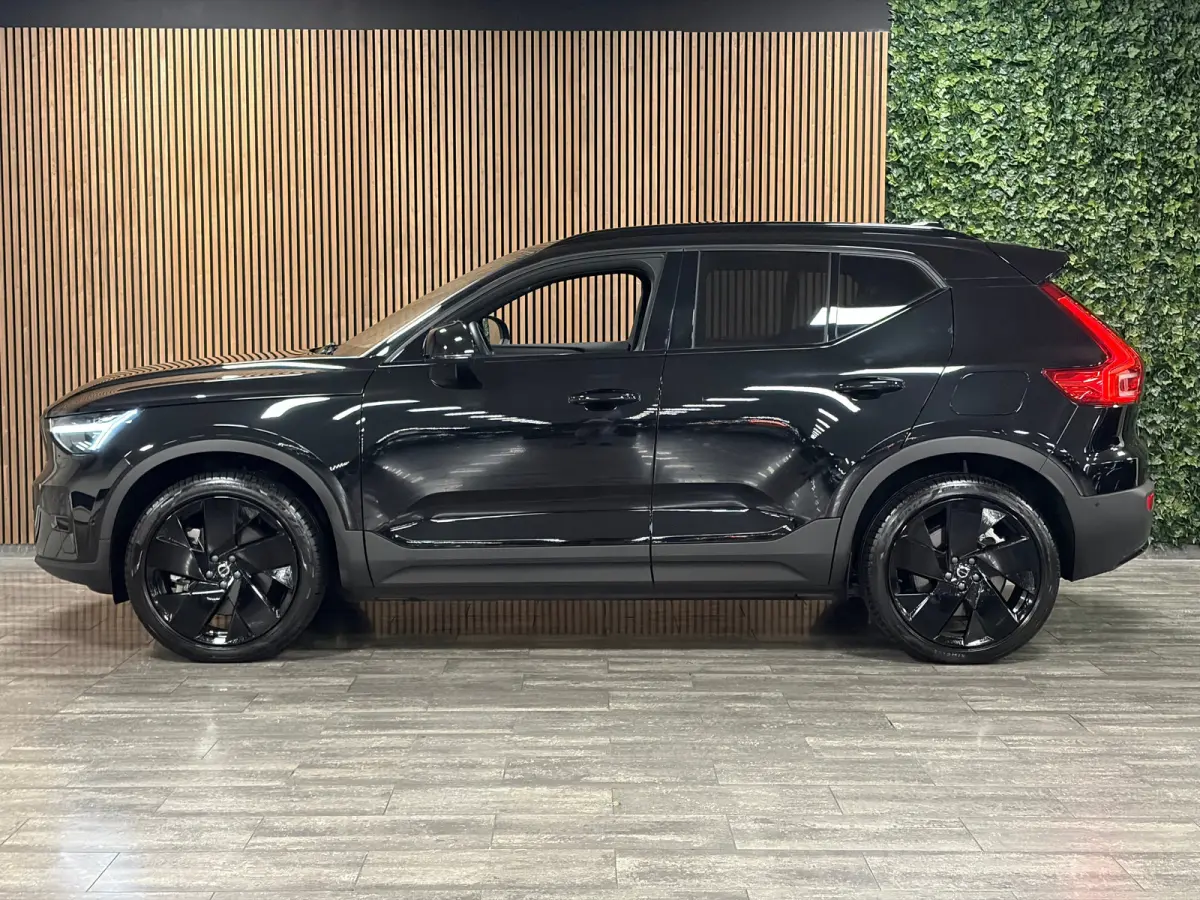 Single Motor Extended Range Ultra Black Ed. 82 kWh | Vol! | Trekhaak | Schuifdak | 360° Camera | Harman Kardon | Pixel LED koplampen meesturend | Adaptieve Cruise Control | Bestuurdersstoel