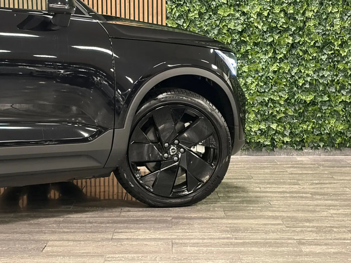 Single Motor Extended Range Ultra Black Ed. 82 kWh | Vol! | Trekhaak | Schuifdak | 360° Camera | Harman Kardon | Pixel LED koplampen meesturend | Adaptieve Cruise Control | Bestuurdersstoel