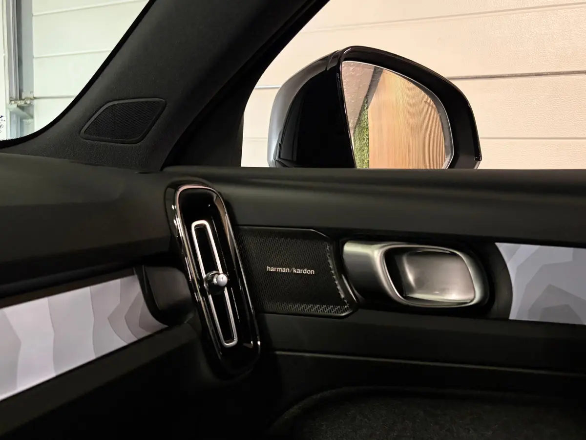 Single Motor Extended Range Ultra Black Ed. 82 kWh | Vol! | Trekhaak | Schuifdak | 360° Camera | Harman Kardon | Pixel LED koplampen meesturend | Adaptieve Cruise Control | Bestuurdersstoel