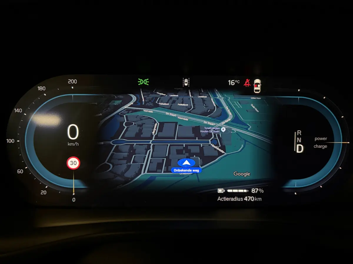 Single Motor Extended Range Ultra Black Ed. 82 kWh | Vol! | Trekhaak | Schuifdak | 360° Camera | Harman Kardon | Pixel LED koplampen meesturend | Adaptieve Cruise Control | Bestuurdersstoel