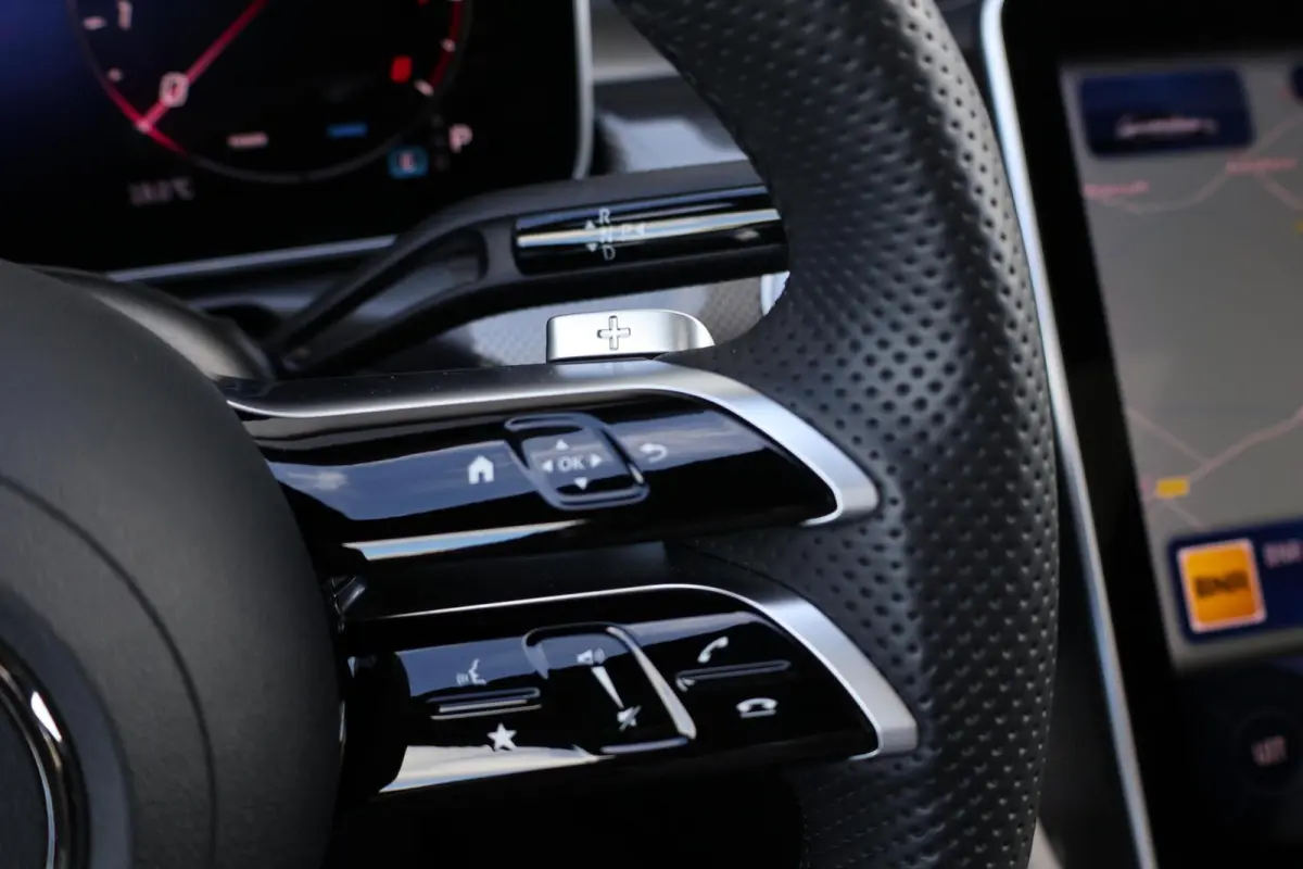200 AMG Line / Panoramadak / Memory Stoelen / 360 Camera / Night Pakket / Burmester Surround