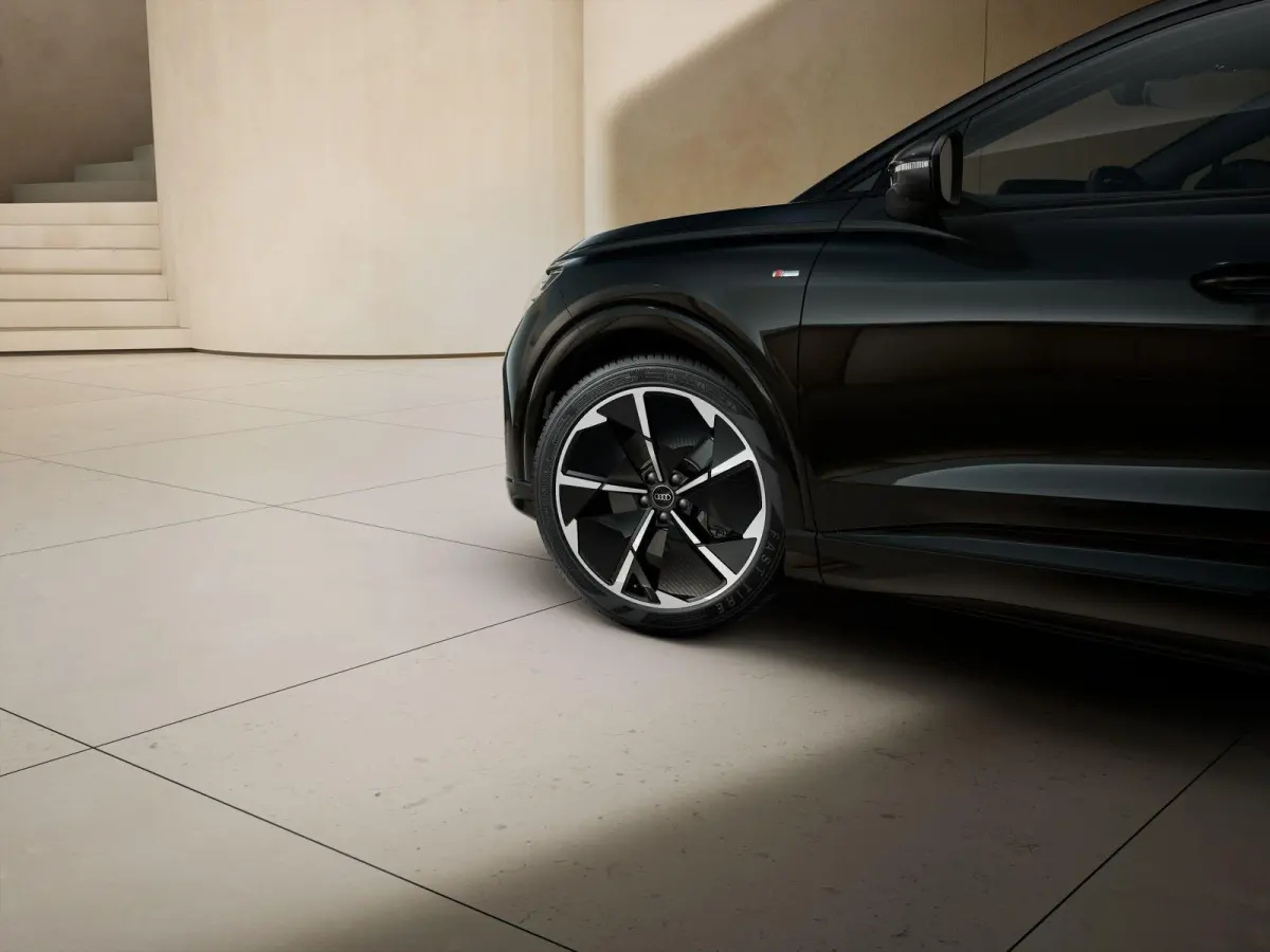 286pk S Edition 82 kWh | Tech Plus | Trekhaak Wegklapbaar