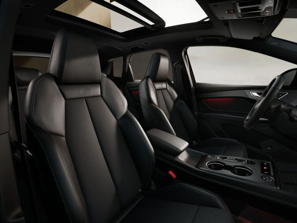 286pk S Edition 82 kWh | Tech Plus | Trekhaak Wegklapbaar