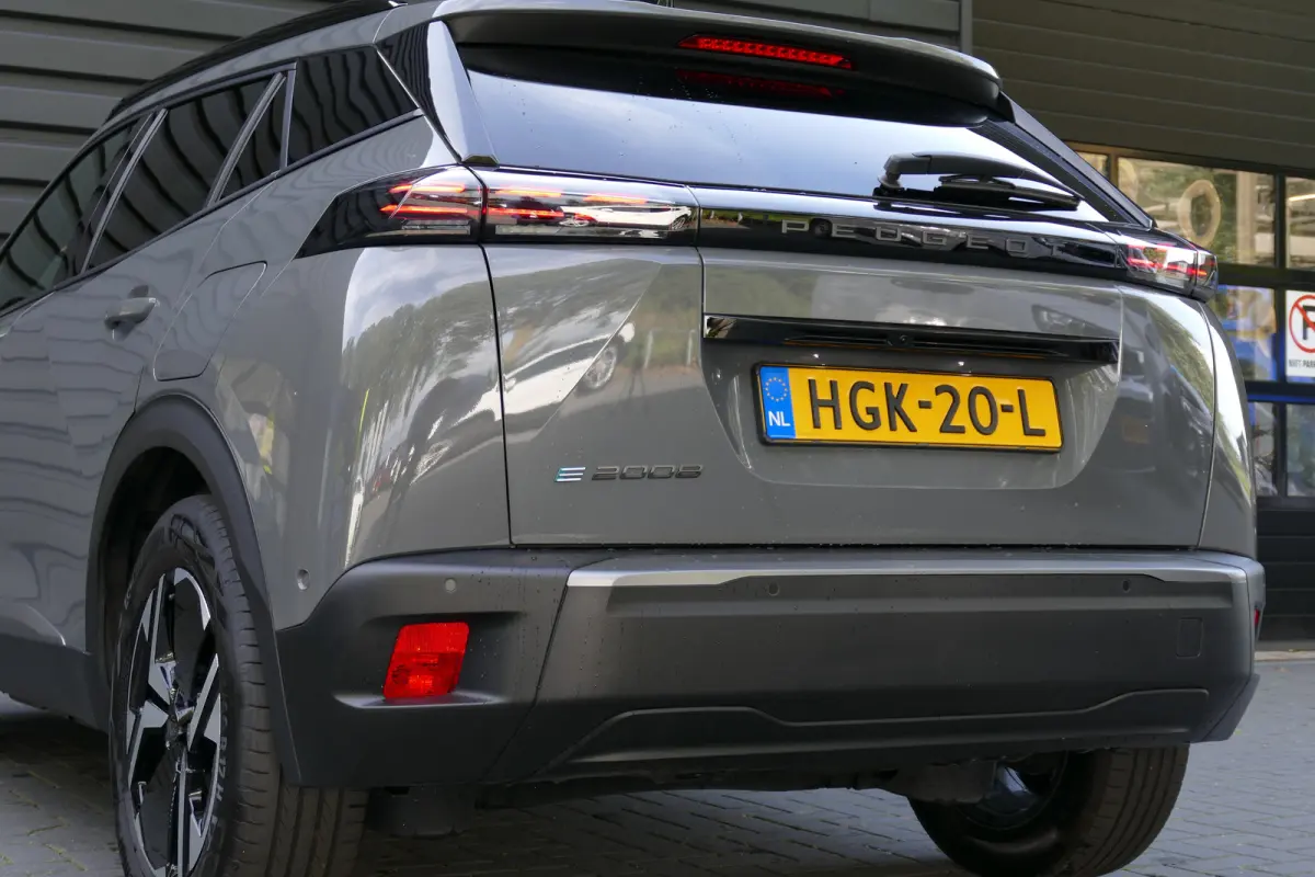 EV 156PK 54KWH ALLURE AUTOMAAT / CAMERA V+A / 17"LMV / SOH 97% / FULL-LED / NAVI / CLIMA / PDC / ADAPT. CRUISECONTROL / 1E EIGENAAR / SCHITTERENDE STAAT !!