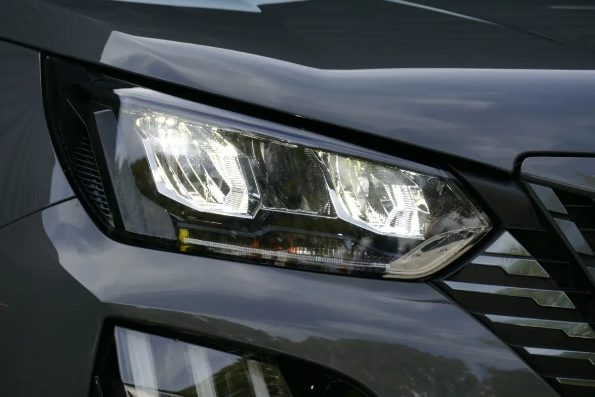 EV 156PK 54KWH ALLURE AUTOMAAT / CAMERA V+A / 17"LMV / SOH 97% / FULL-LED / NAVI / CLIMA / PDC / ADAPT. CRUISECONTROL / 1E EIGENAAR / SCHITTERENDE STAAT !!