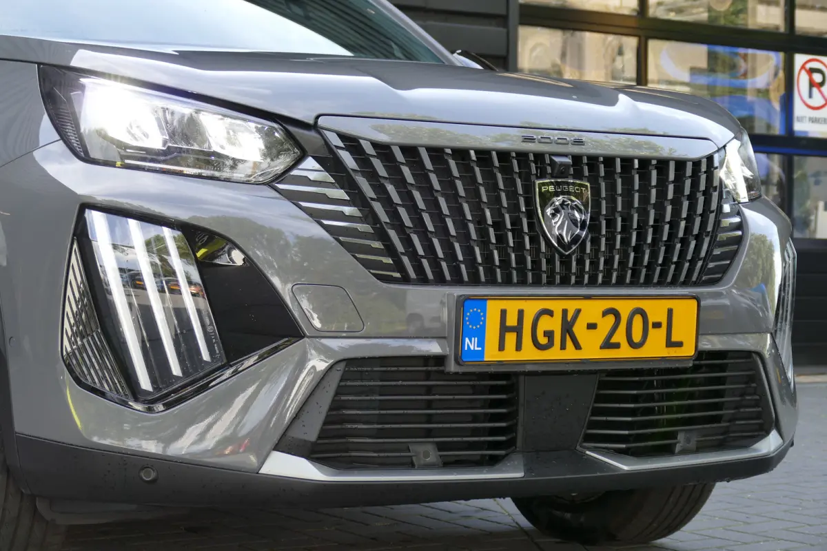EV 156PK 54KWH ALLURE AUTOMAAT / CAMERA V+A / 17"LMV / SOH 97% / FULL-LED / NAVI / CLIMA / PDC / ADAPT. CRUISECONTROL / 1E EIGENAAR / SCHITTERENDE STAAT !!