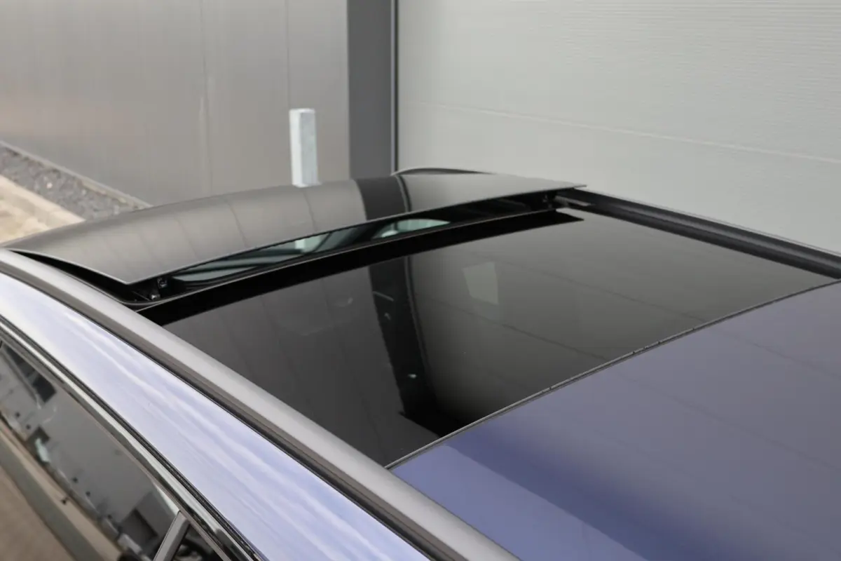 220 d AMG Line / Panoramadak / Memory Stoelen / Burmester Surround / Night Pakket / Trekhaak Wegklapbaar