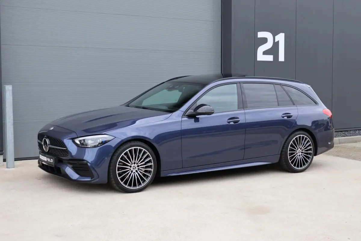 220 d AMG Line / Panoramadak / Memory Stoelen / Burmester Surround / Night Pakket / Trekhaak Wegklapbaar