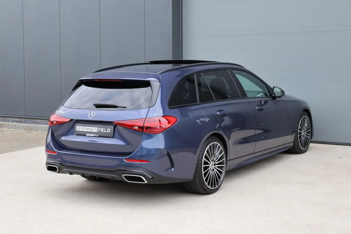 220 d AMG Line / Panoramadak / Memory Stoelen / Burmester Surround / Night Pakket / Trekhaak Wegklapbaar